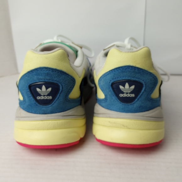 Adidas Originals Falcon Women's Running Sneakers Shoes, Size 9 - Picture 3 of 9